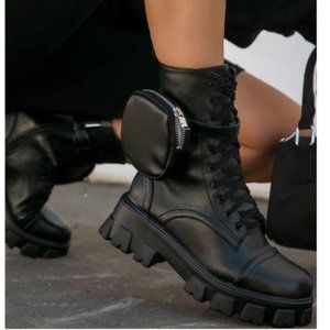 Lace Up Combat Boots With Removable Pouch - Black